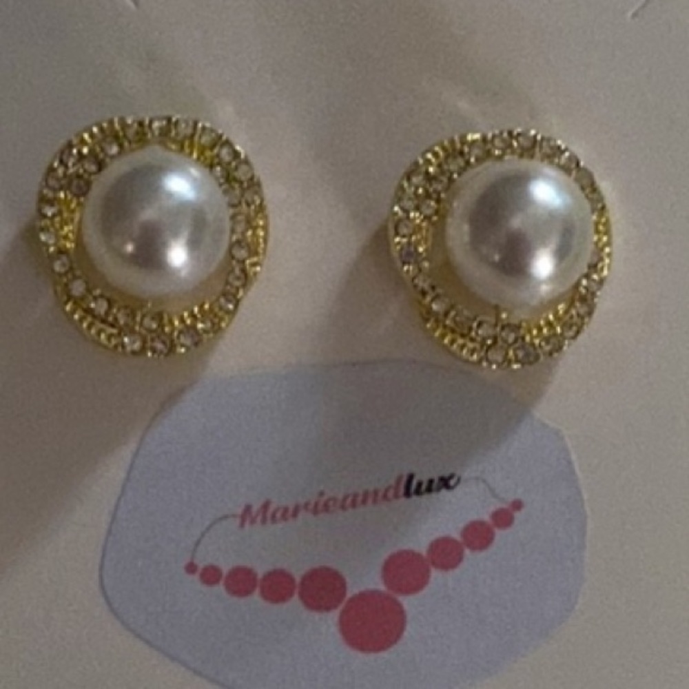 Pearl Earrings